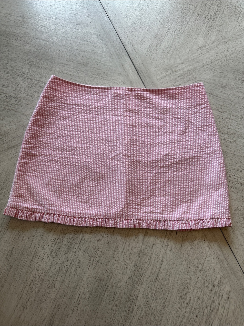 Lilly Pulitzer Callie Pink Seersucker Mini Skirt lined with Ruffle Hem size 2